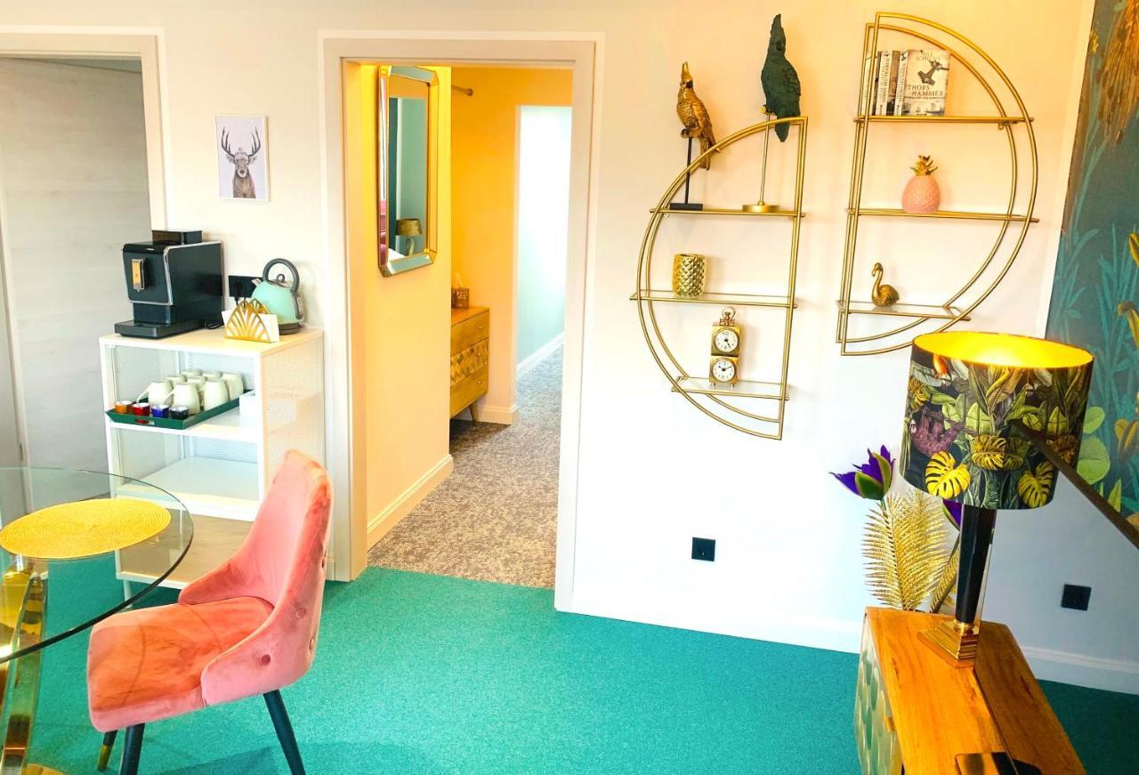 Besotel Mettmann-Schicke Fewo Oder Apartments Naehe Golfplatz Gruiten Und Neandertal Mit Glasfaser Wlan Und Parkplatz-Viele Schlafzimmer Mit Bad En Suite Εξωτερικό φωτογραφία
