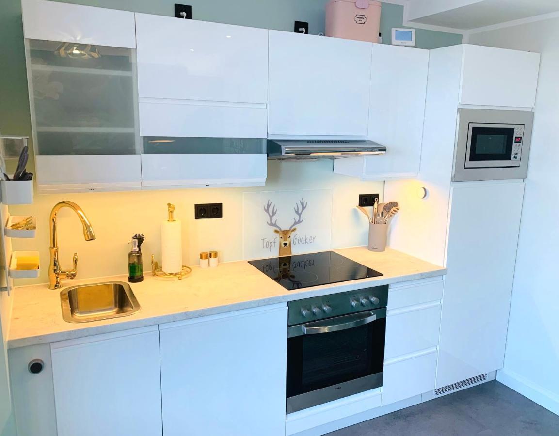 Besotel Mettmann-Schicke Fewo Oder Apartments Naehe Golfplatz Gruiten Und Neandertal Mit Glasfaser Wlan Und Parkplatz-Viele Schlafzimmer Mit Bad En Suite Εξωτερικό φωτογραφία