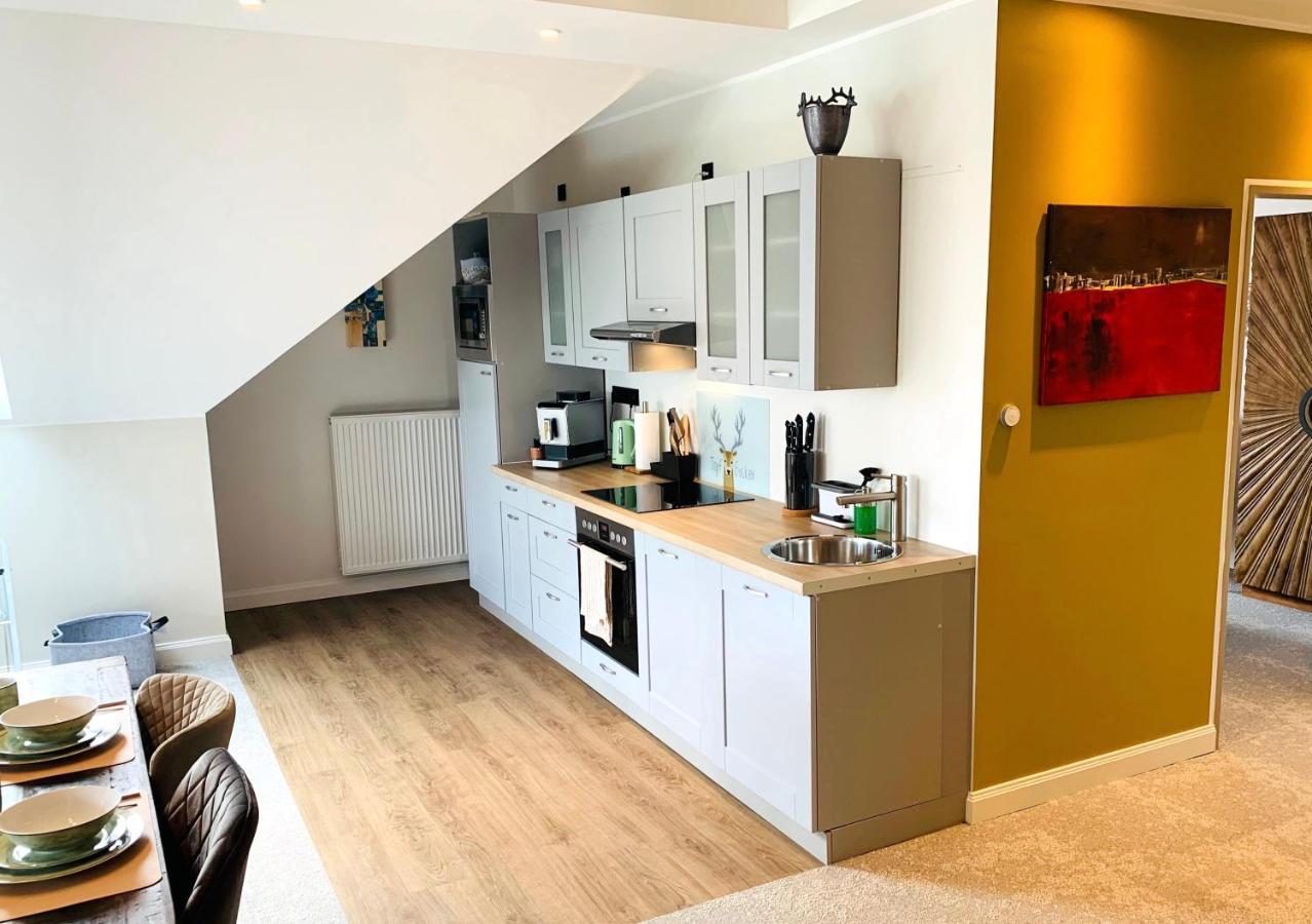 Besotel Mettmann-Schicke Fewo Oder Apartments Naehe Golfplatz Gruiten Und Neandertal Mit Glasfaser Wlan Und Parkplatz-Viele Schlafzimmer Mit Bad En Suite Εξωτερικό φωτογραφία